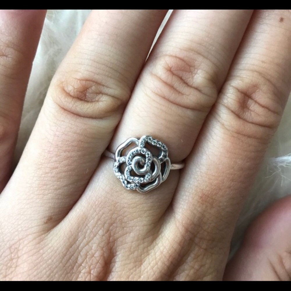Pandora “Shimmering Rose” Ring